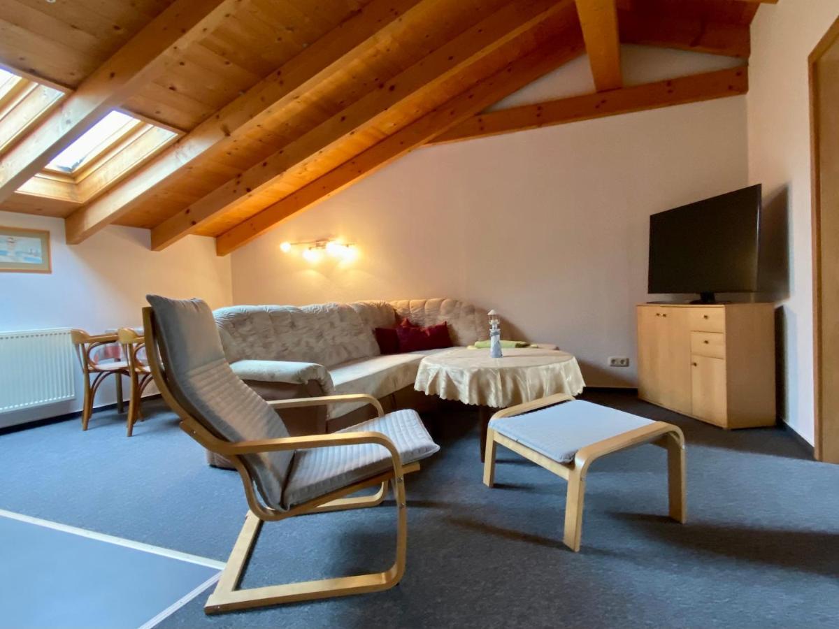 Haus Seewind Warnemuende รอสต็อค ภายนอก รูปภาพ